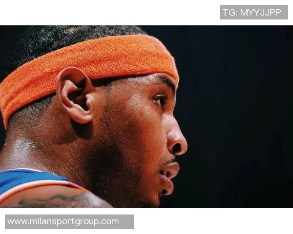 瓜哥与VJ共赏安东尼儿子精彩表现NCAA三场场均173分命中率高达636 瓜哥与VJ共赏安东尼儿子精彩表现NCAA三场场均173分命中率高达636