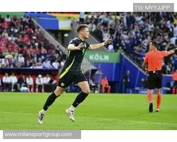 欧洲世预赛精彩瞬间回顾小麦倒钩与麦克连恩中圈吊射争夺最佳进球 欧洲世预赛精彩瞬间回顾小麦倒钩与麦克连恩中圈吊射争夺最佳进球