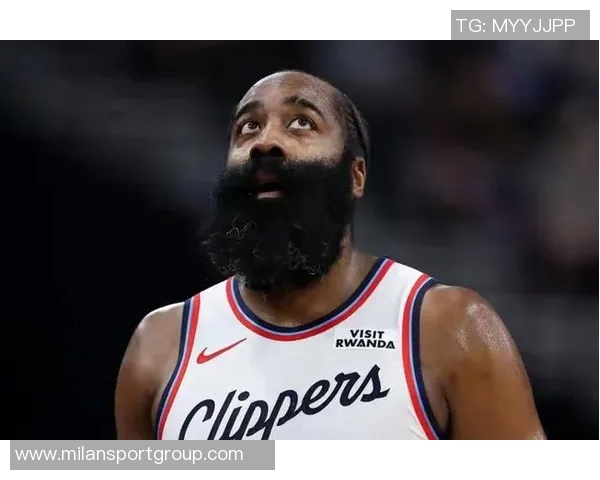 祝贺哈登总得分进入历史前十比尔在INS转发庆祝海报