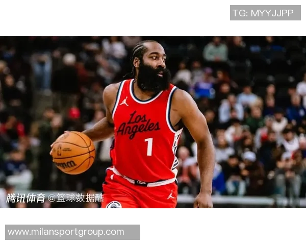 卢指导赞哈登职业精神称其从不缺席比赛展现出榜样力量 卢指导赞哈登职业精神称其从不缺席比赛展现出榜样力量