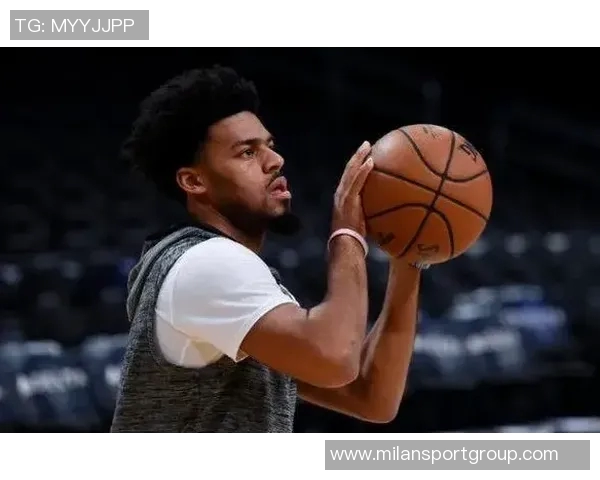 徐静雨点评杨瀚森在G联盟的表现如同CBA展现从容与扎实的篮球风采