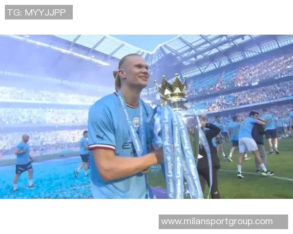 哈兰德表现惊艳助曼城夺胜荣膺英超第六轮最佳球员称号