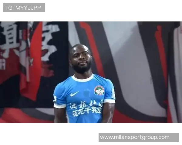 河南队今日启程前往上海浦东备战与海港热身赛全力以赴争取胜利