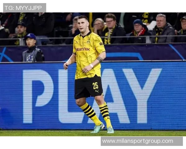 多特蒙德计划引援边后卫聚勒格罗斯厄兹詹或将离队