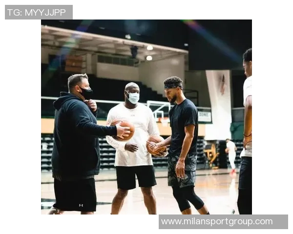 乌布雷拼劲十足全场表现出色贡献17分11板三分命中率高达60