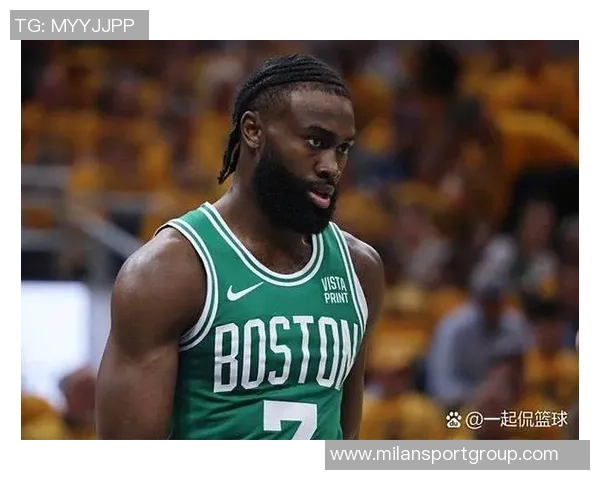 杰伦布朗直言强队比赛遭偏哨判罚不公引发热议