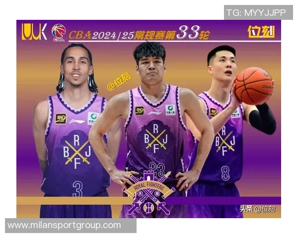 状态低迷表现不佳三球14中4三分7中2仅得11分6板4助失误与犯规频繁