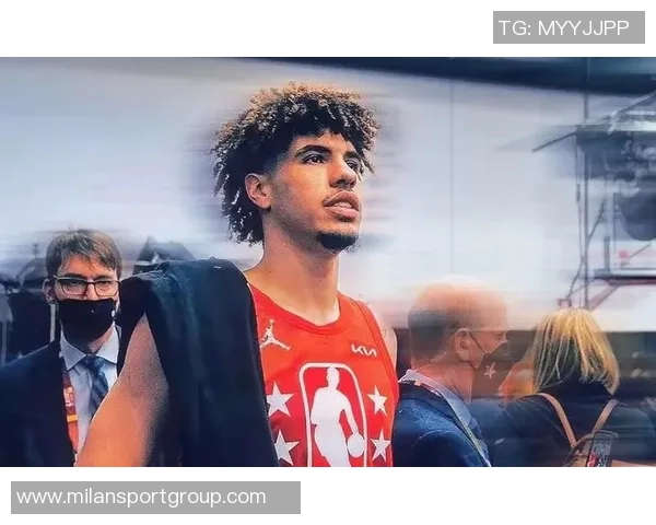 拉梅洛鲍尔表现失常21投仅5中难救球队三分球命中率低迷失误频繁