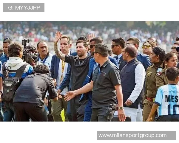 梅西社交媒体被土耳其球迷热情围攻呼吁加盟加拉塔萨雷