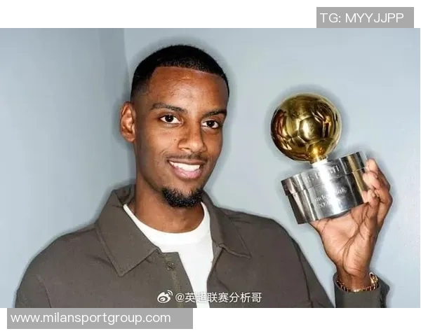 伊萨克坦言瑞典国家队面临压力但表现未达预期水平